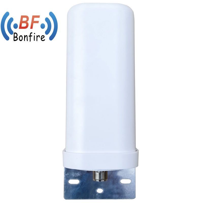 Antenna LTE omnidireccional a prueba de agua 698-3800MHz para una potencia máxima de señal 4G 5G