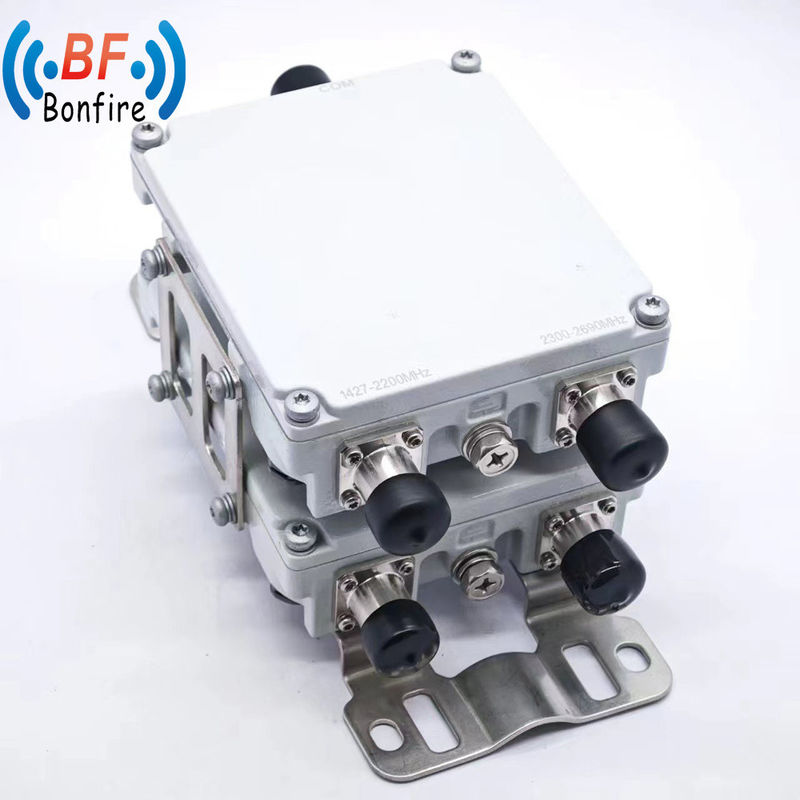 Cuadplexador 1710-2170MHz 2300-2690MHz Combinador RF de cuatro bandas Multiplexador 7/16DIN Tipo femenino