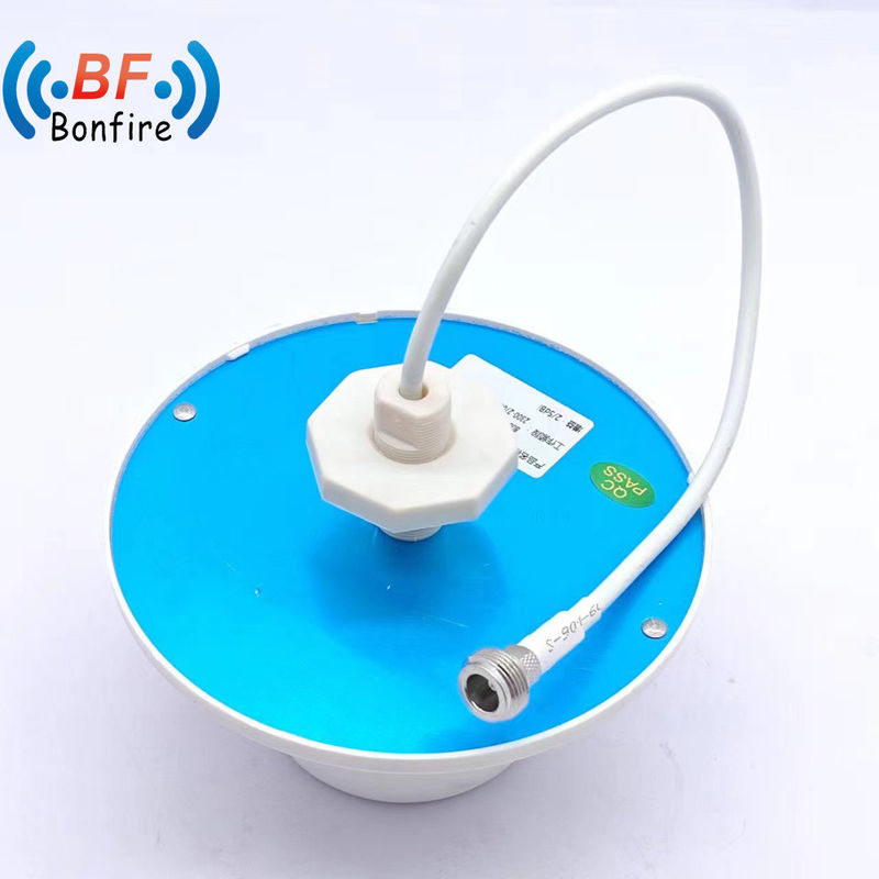 OEM/ODM 1710-2700 3300-4000MHz 3G Antena original de parche plano RF Omni Panel de parche Antena
