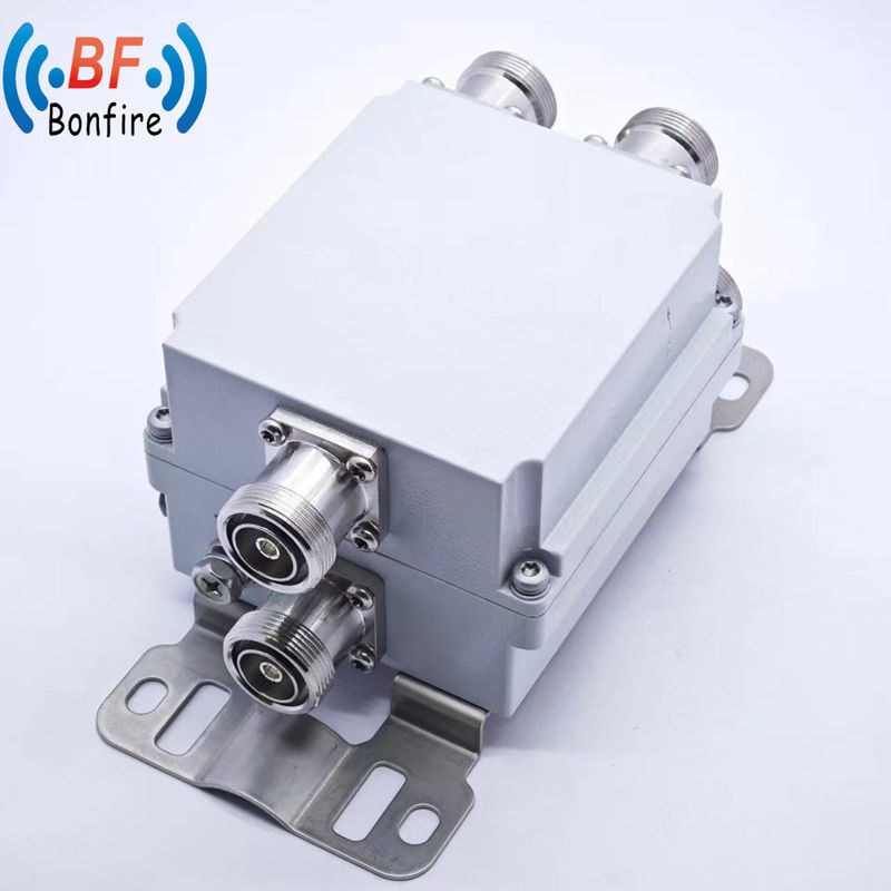 IP65 1710-2170MHz 2300-2690MHz Diplexador RF para interiores y exteriores con conector femenino 7/16DIN
