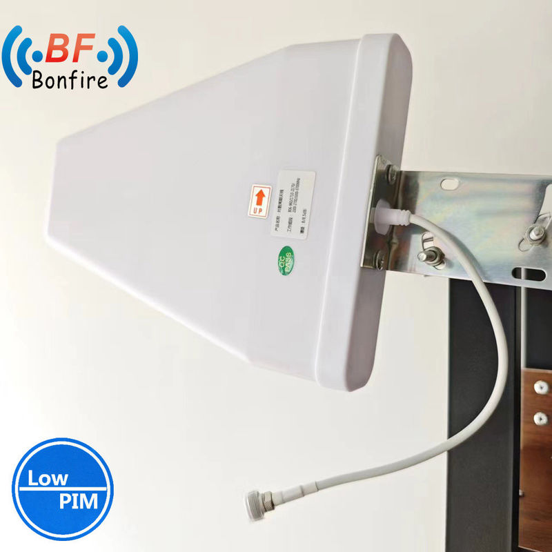 Antenna de techo omni de alta ganancia VHF 698-4000MHz con recepción fuerte