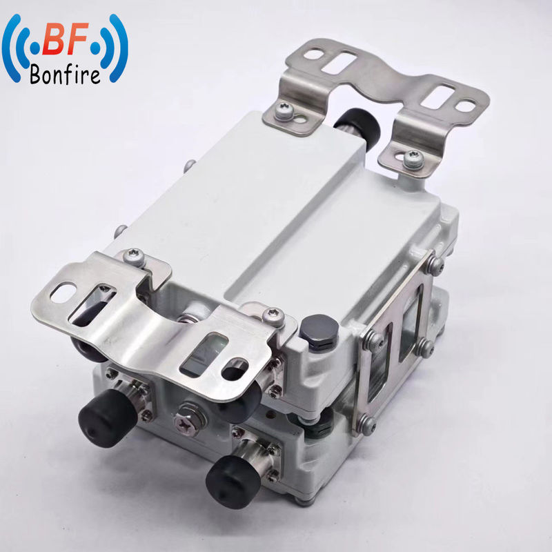 1710-1880/1920-2170/2300-2700MHz RF Triplexer 5g Tri Band Combiner 4.3-10 Tipo femenino
