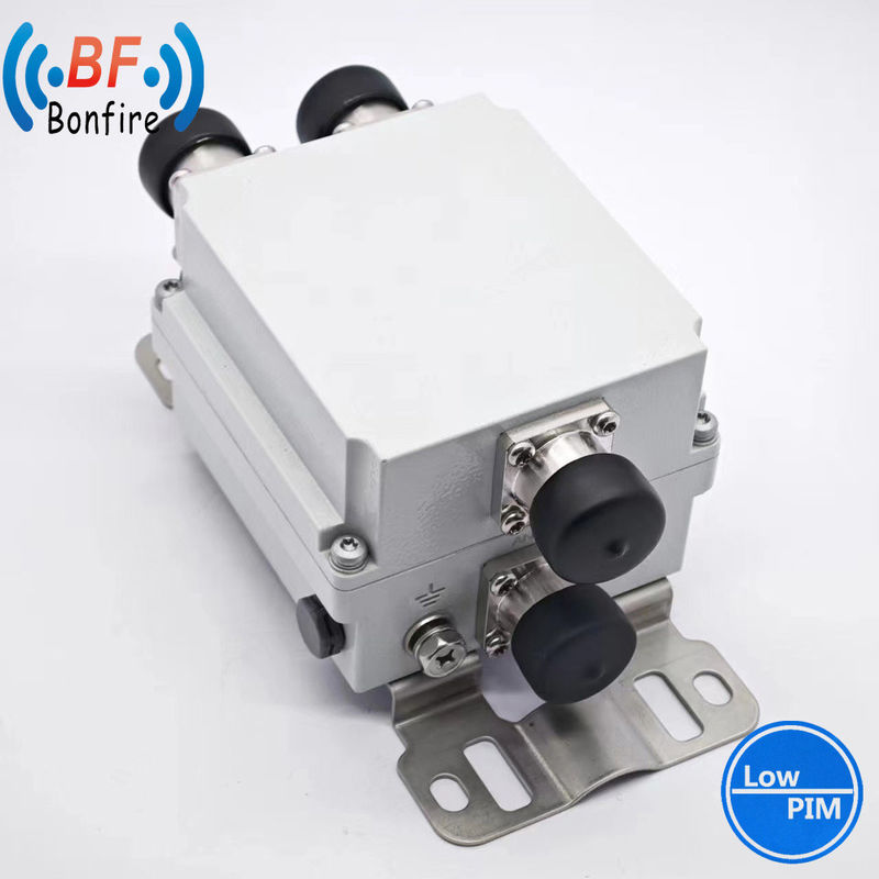 1710-2170MHz 2300-2690MHz VHF Duplexor de cavidad de doble banda para el filtrado de señales