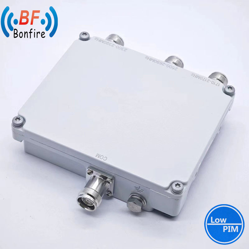 1710-2170MHz 2300-2690MHz Duplexor de banda ancha RF con bajo Pim Diplexor combinador 4.3-10 Hembra