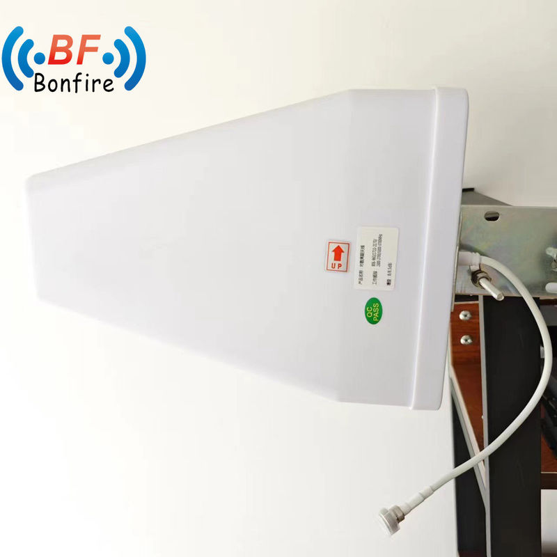Antenna de montaje de techo omnidireccional para interiores 698-4000MHz RF Antenna Omni Antenna