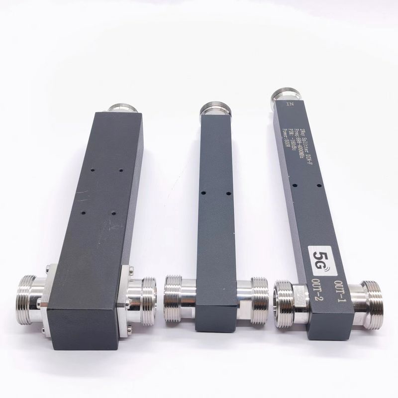 GFQ-0338-X3301 Gris / Rojo / Negro / Personalizado 2 Way High Power Splitter para DAS IBS 350-3800MHz