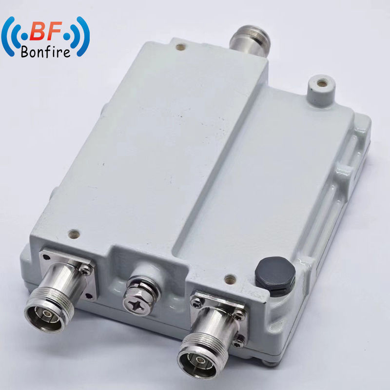 1710-1880 1920-2170 2300-2400 2500-2700MHz Diplexador combinador de cuatro bandas femenino para RF en interiores