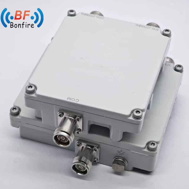 Twin Diplexer 1710-1880 1920-2170 2300-2400 2500-2700MHz Triplexer con compatibilidad con el Aisg