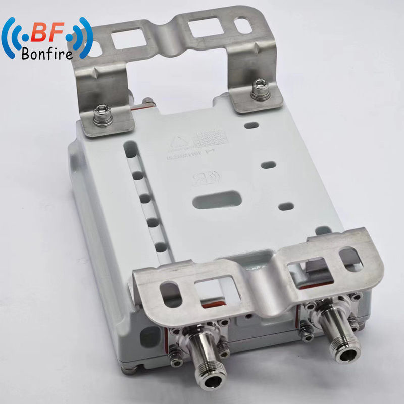 Combinador pasivo RF Triple Band Triplexer para GSM Dcs WCDMA DIN-Diplexer RF femenino