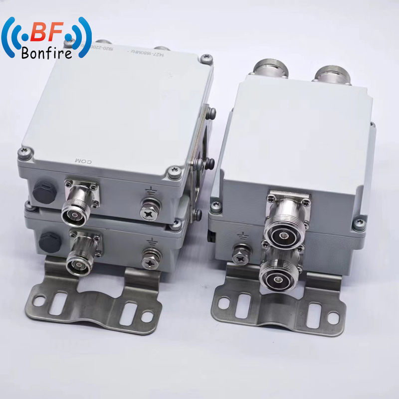3G LTE Low Pim-160dbc 200W DiplexSingle Triplexer Combiner para componentes pasivos de RF
