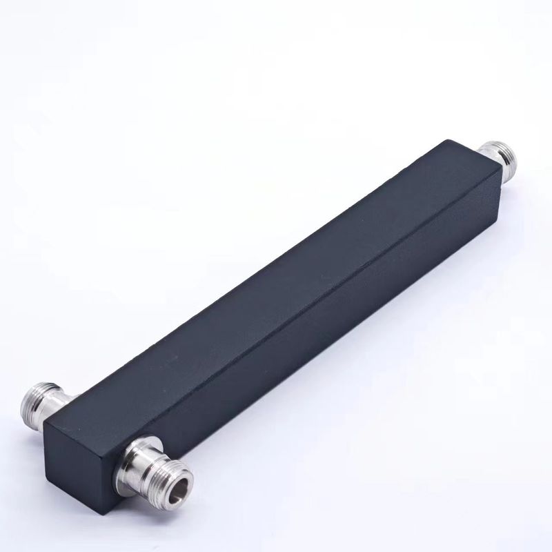 GFQ-0740-X7701 698-3800MHz Divididor de energía reactiva de dos vías con conector N-F IP65