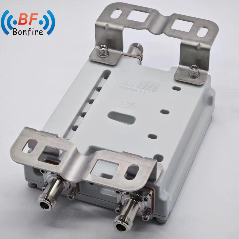 2500-2700 MHz RF Diplexador UHF Combinador de transmisores triplexador de cavidad-ferrita para Ibs/Das