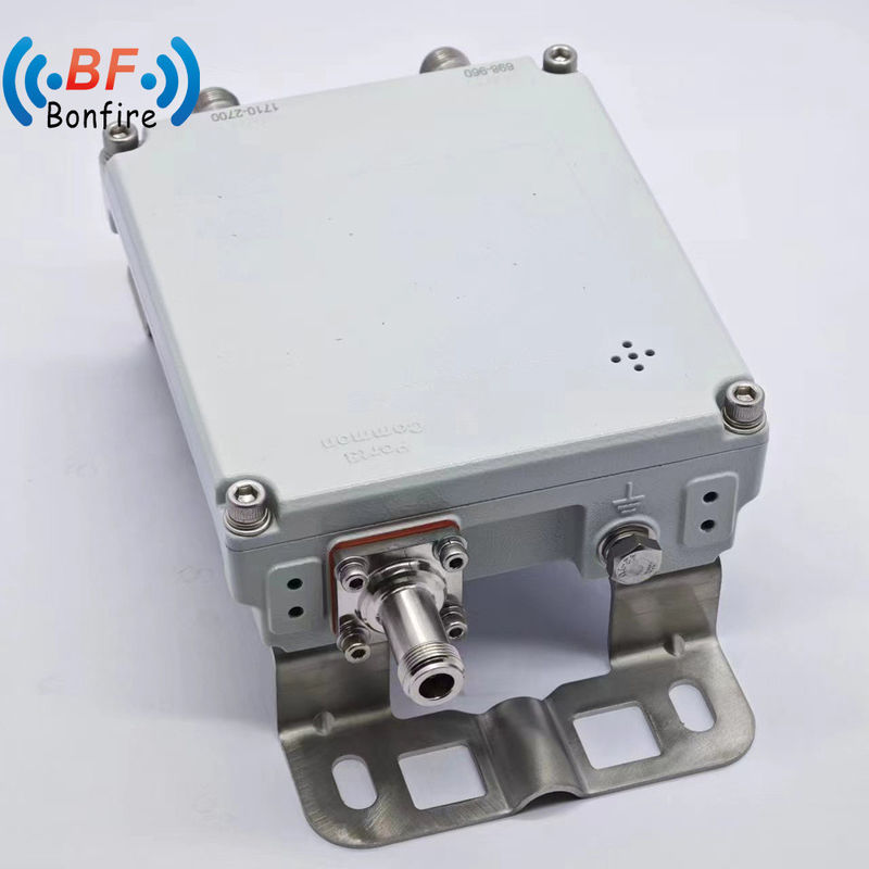 Triplexer Pim bajo -160dbc 200W 1710-1880 1920-2170 2300-2400 2500-2700MHz RF Diplexer Combinador de banda doble Hecho