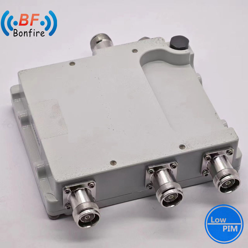 2300-2400 2500-2700MHz Bajo Pim -150dbc Triplexador RF Diplexador Twin Diplexador RF Combinador de banda doble con conector 4.3-10-F