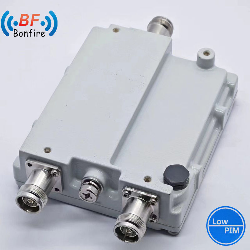 Combinador de RF 1710-1880 1920-2170 2300-2400 2500-2700m Bajo Pim -112dbc Triplexador de 300W