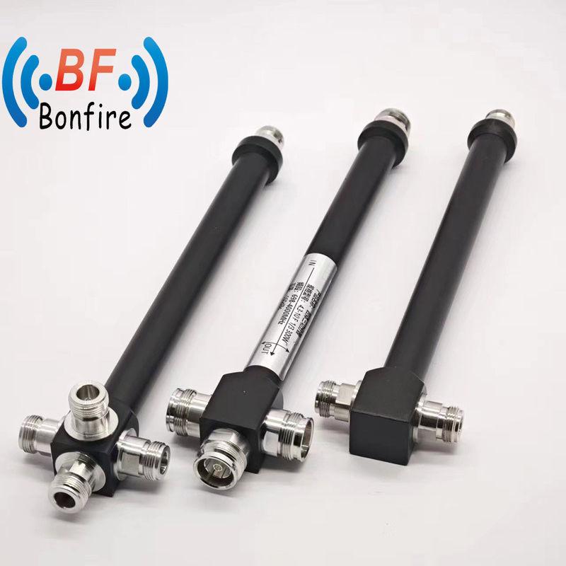 Dispersor de potencia reactivo de banda ancha de alta potencia de 2 vías personalizado 2400-6000MHz NF Gris/rojo