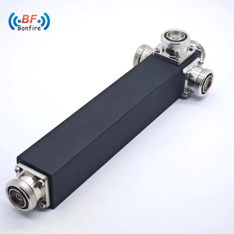 3 Way Power Splitter 5000-6000MHz N Femenino IP60 Gris/rojo Envase Peso bruto 0,510 kg