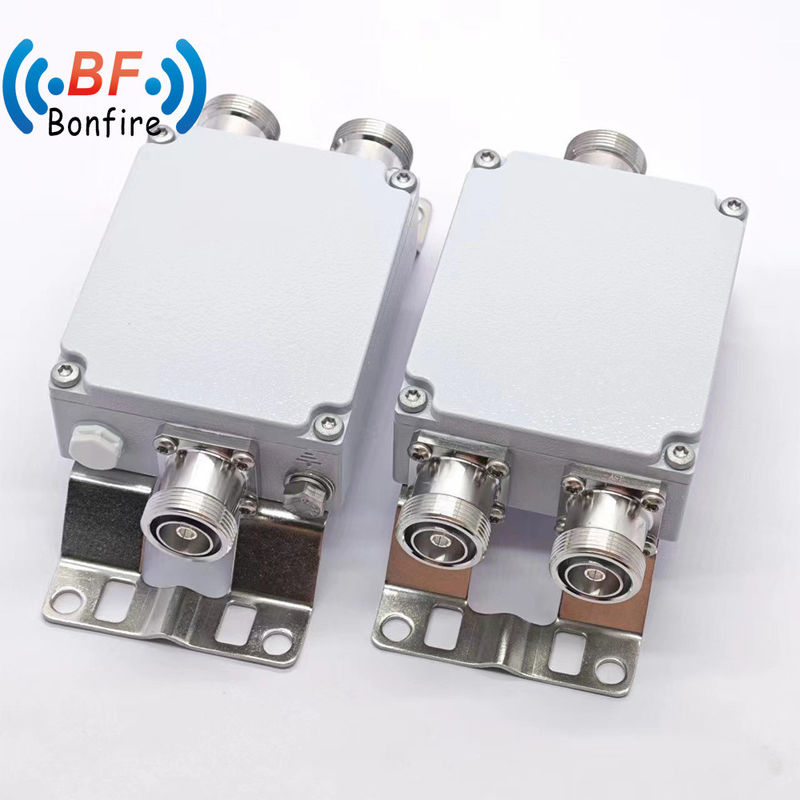 Combinador de RF de tipo DIN de 200 W de macho a hembra para aplicaciones de doble banda y clasificación IP65