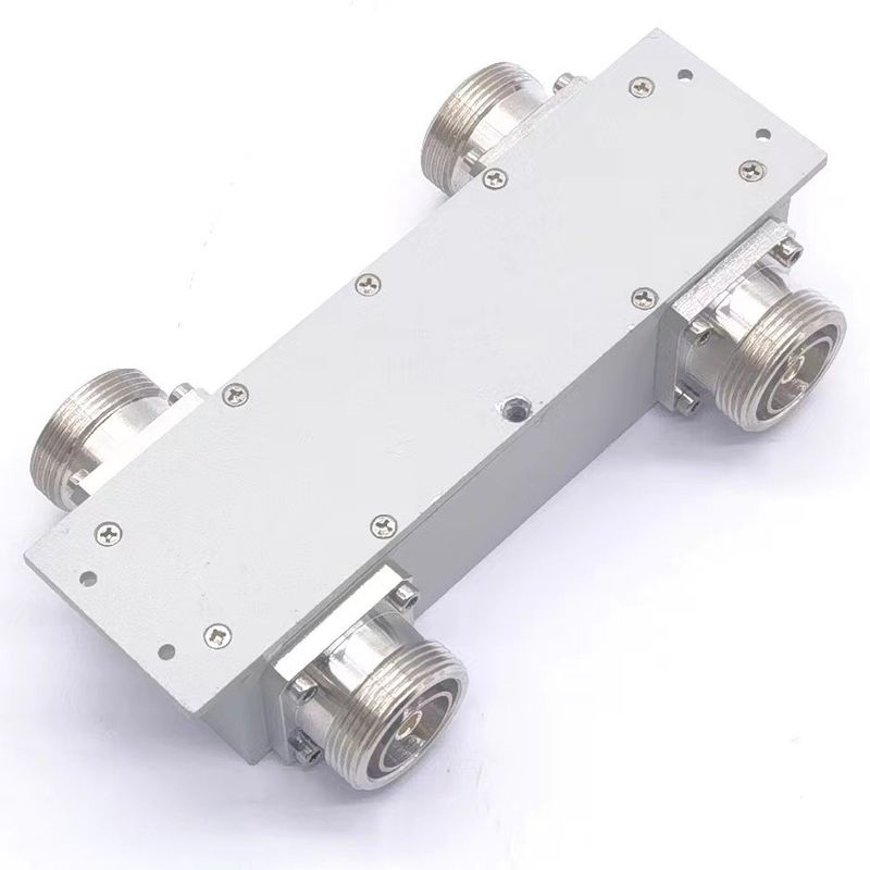 DQ-0738-223301 Combinador híbrido 2 en 2 de 698-3800MHz paquete DIN-F peso bruto 2.000kg