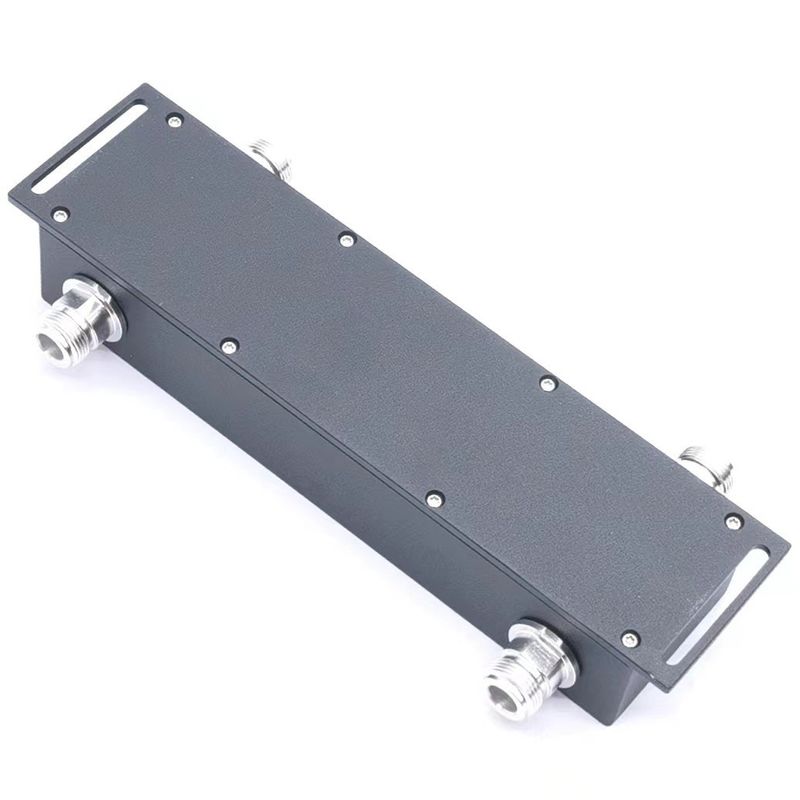 IP65 de tipo híbrido de tipo N para comunicaciones inalámbricas 617-3800MHz