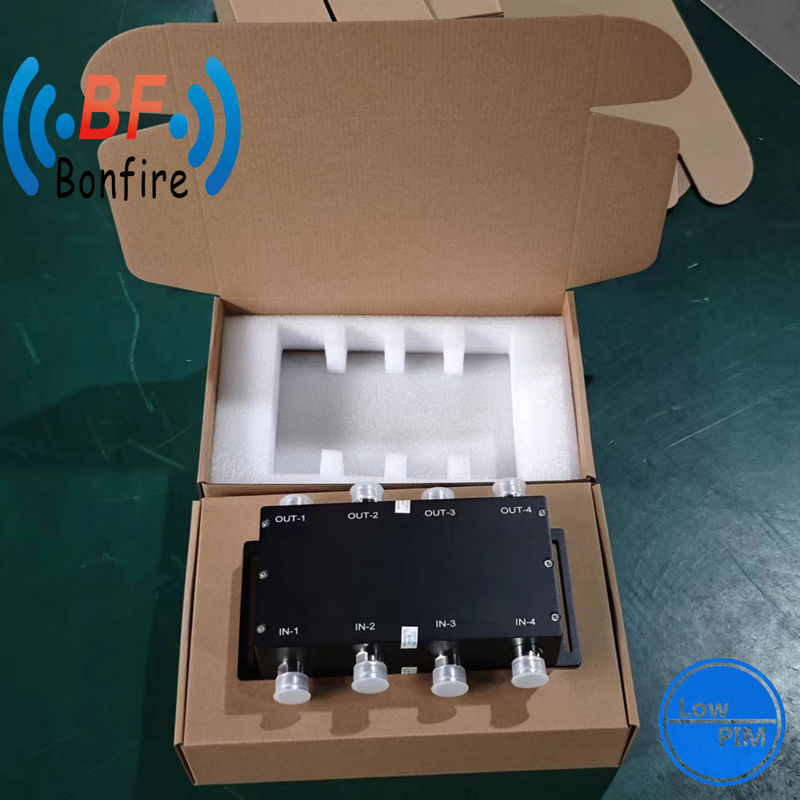 Acoplador híbrido VHF 698-3800MHz 3dB Combinador híbrido 4 en 4 con conector tipo N