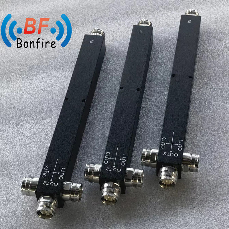 RF 2 Way Power Splitter 100W 350-3800MHz Interfaz DIN-F/4.3-10-F/DIN-F para la estación base