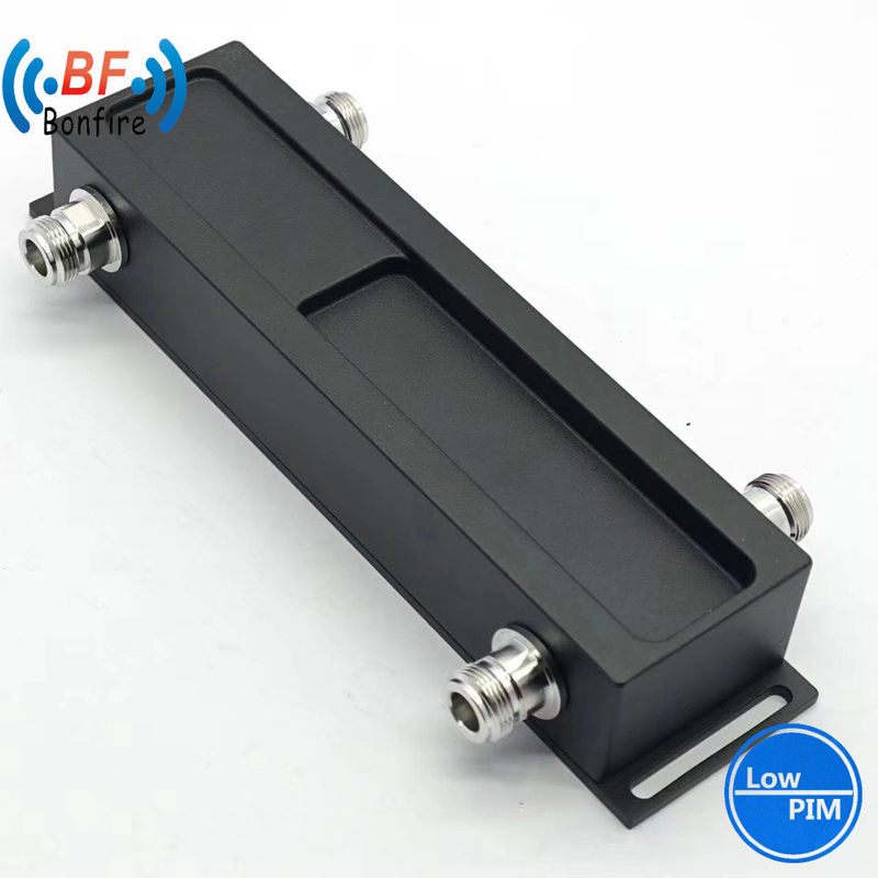 2 en 2 fuera RF Combinador híbrido 698-4000MHz N Conector femenino paquete Peso bruto 0.780kg