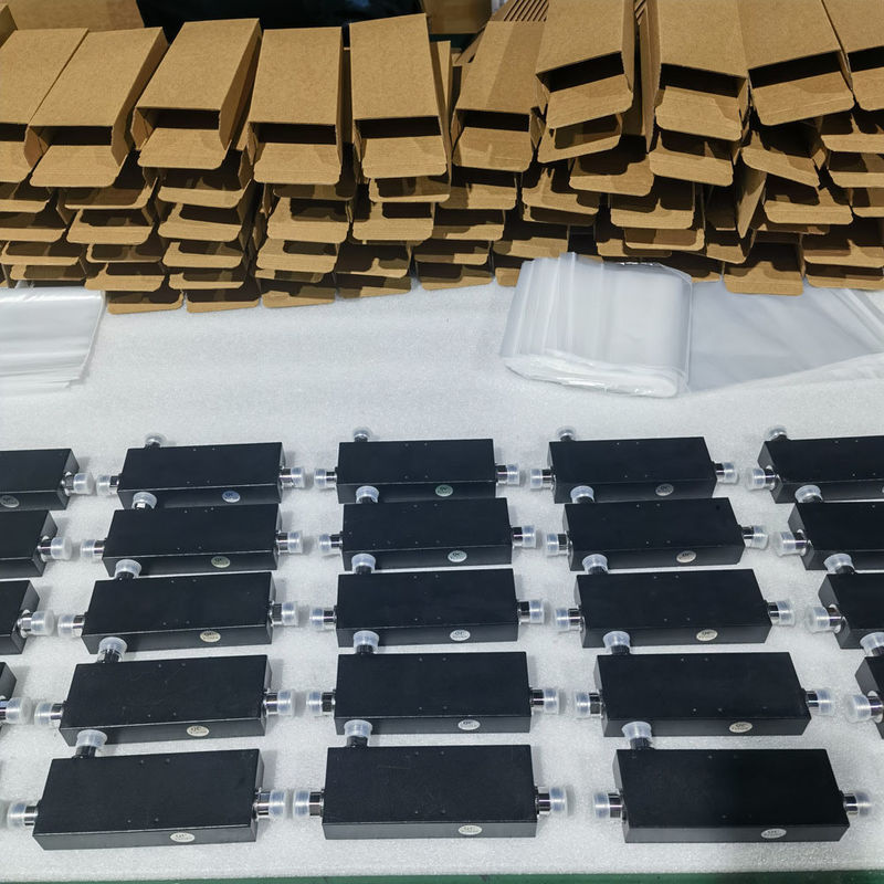 OHQ-0560-XX1101 N-F Interfaz 555-6000MHz acoplador activo para soluciones en el edificio