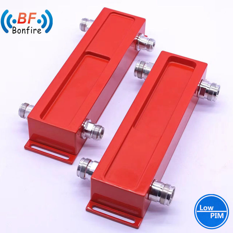4.3-10-F/DIN-F/N-F Interfaz 698-3800MHz 2 en 2 de salida de acoplador híbrido de RF para el SII