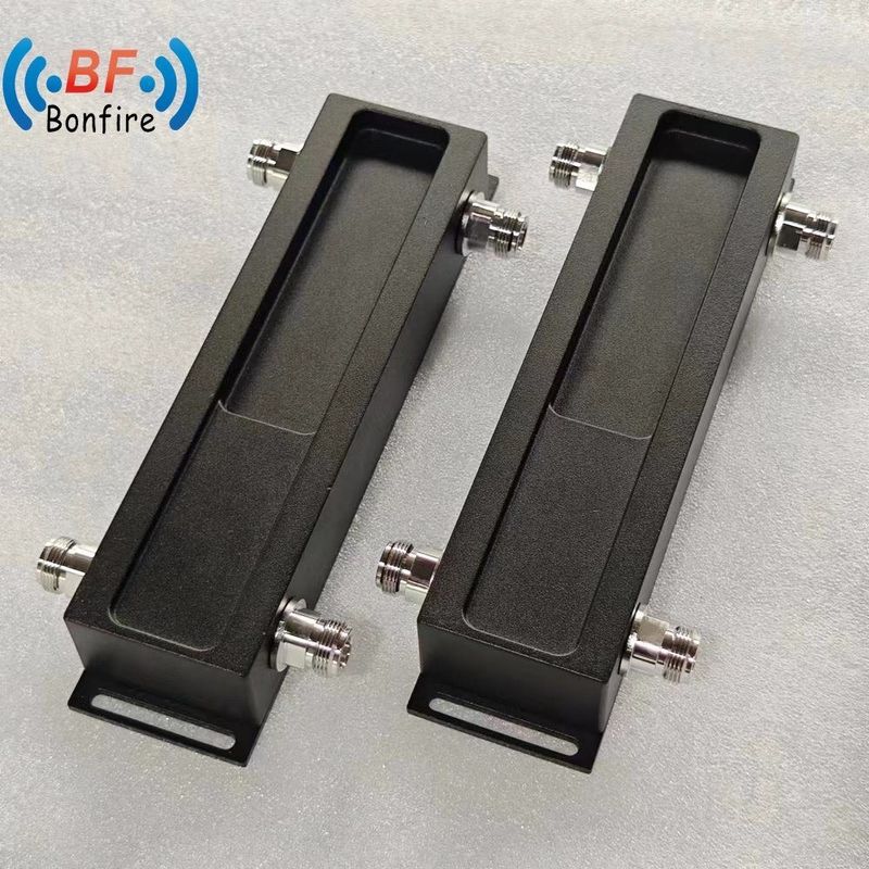 2 en 2 fuera RF Combinador híbrido Frecuencia 698-3800MHz N Conector femenino 50W Potencia de entrada