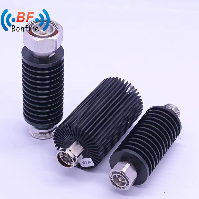 Peso bruto del paquete 0,450 kg Atenuador de banda W 10dB ajustable para amplificadores de RF