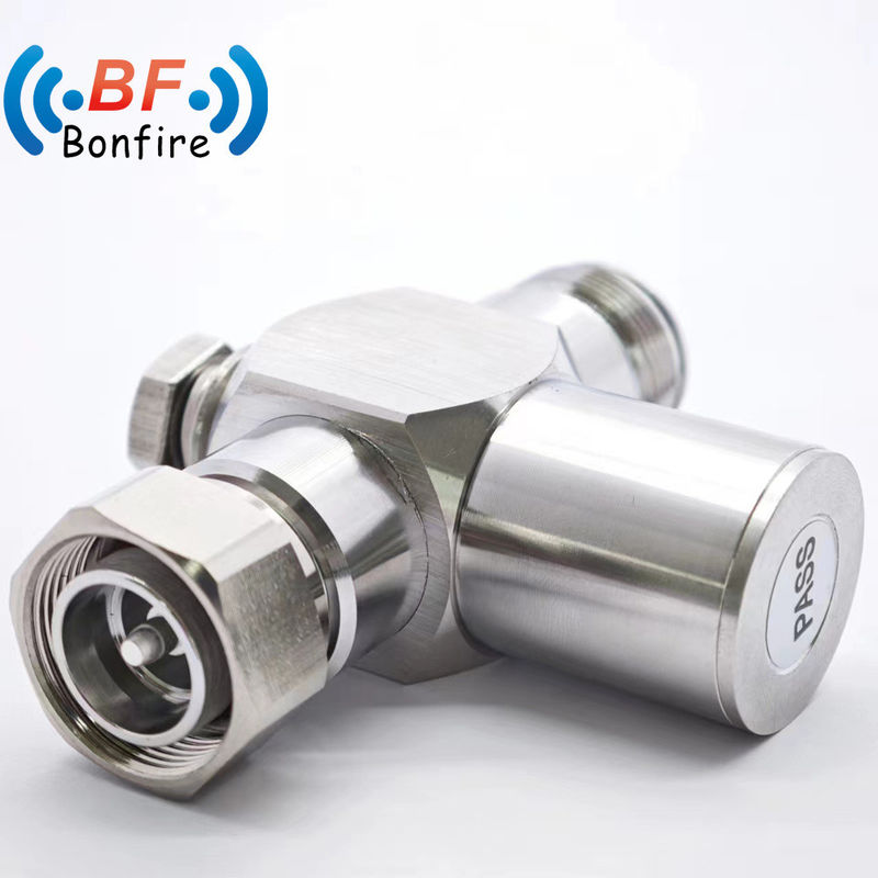4.3-10 Protector de sobretensiones de RF de mujer a hombre 698-3800MHz Descarga de tubo de gas con enchufe de conexión cuadrada