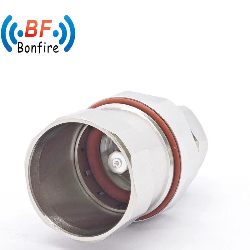 Conector flexible femenino con pérdida de inserción de 0,25 dB