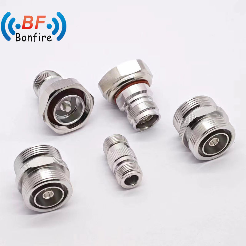 Mini DIN 4.3-10 Conector RF masculino para comunicaciones Durabilidad Más de 500 ciclos